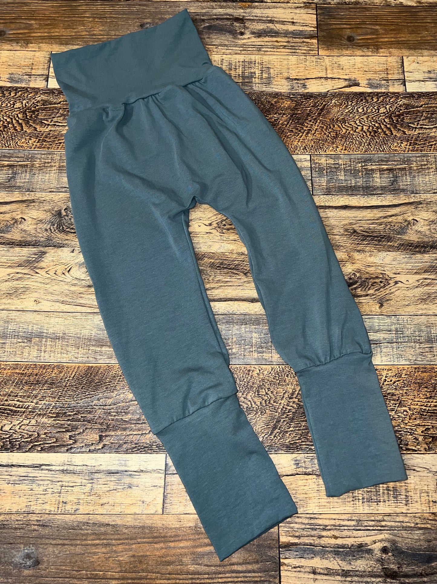 Solid Heathered Hunter Green 3-6yr Bunny Bottoms grow with me pants