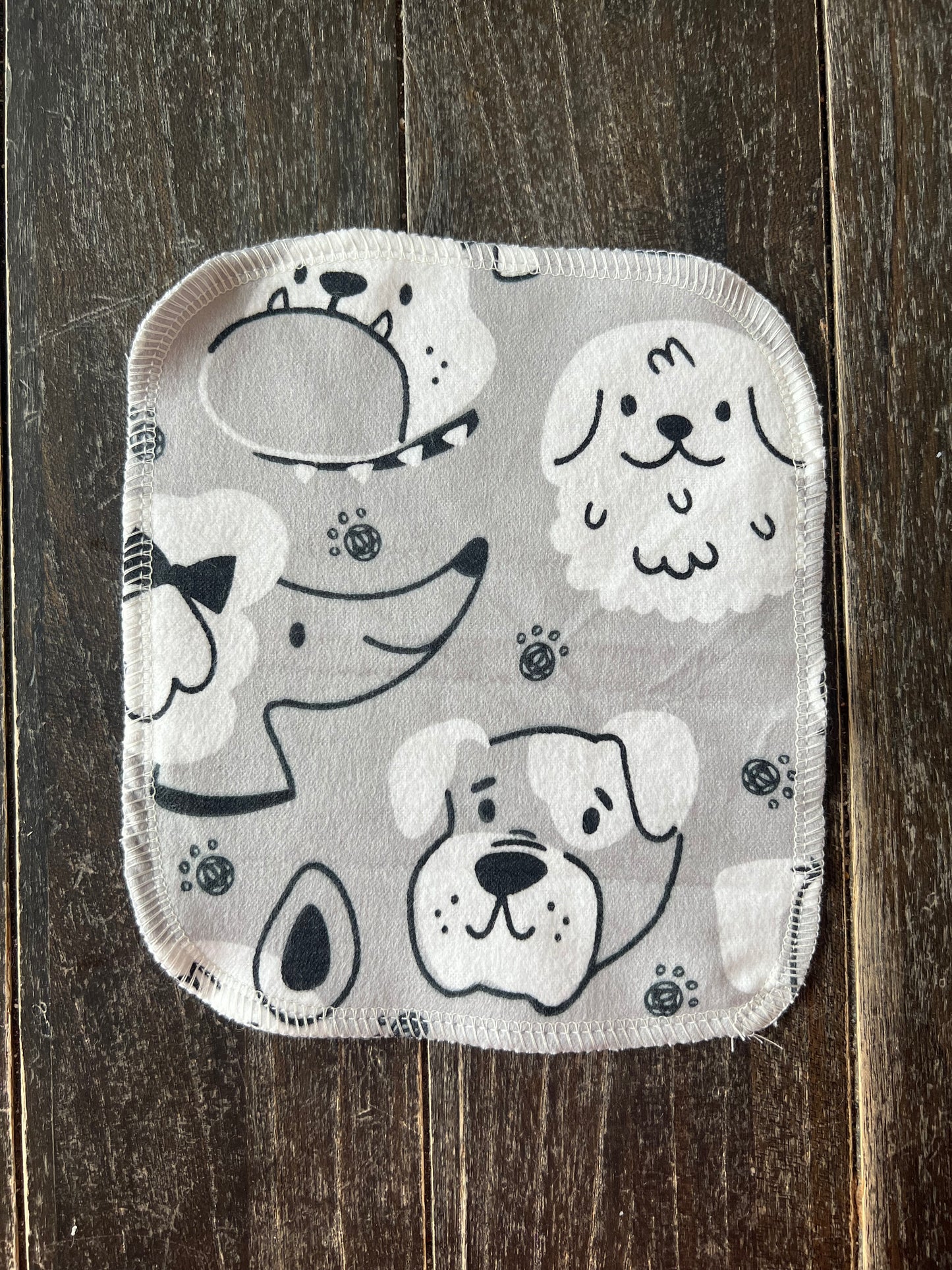 Discount Sketched dogs 2ply 6x7 flannel cloth wipes