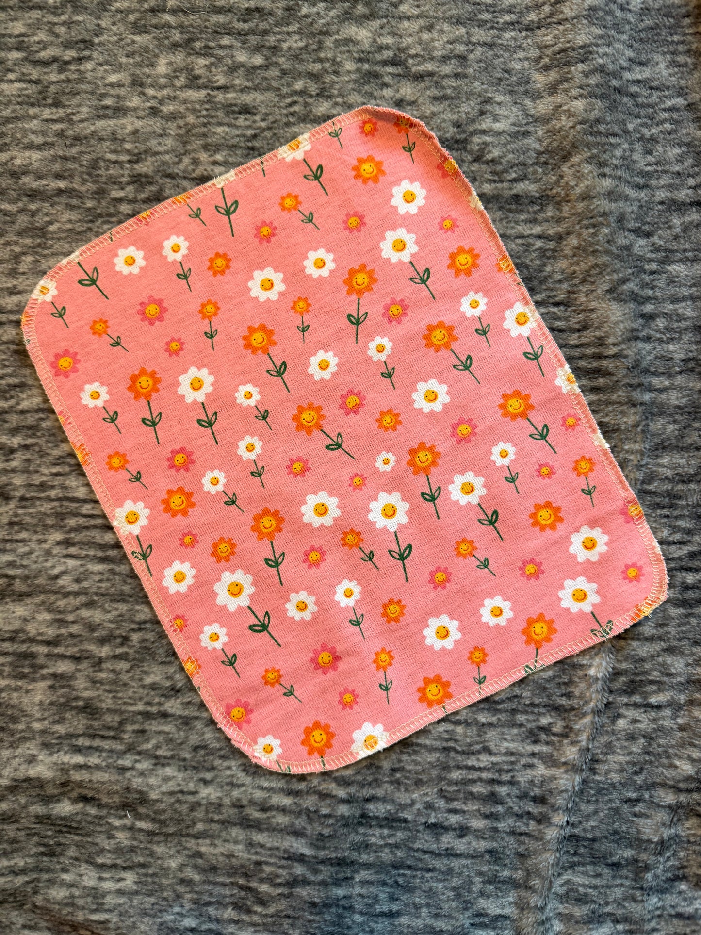 Happy Dasies 1ply flannel reusable paper towel