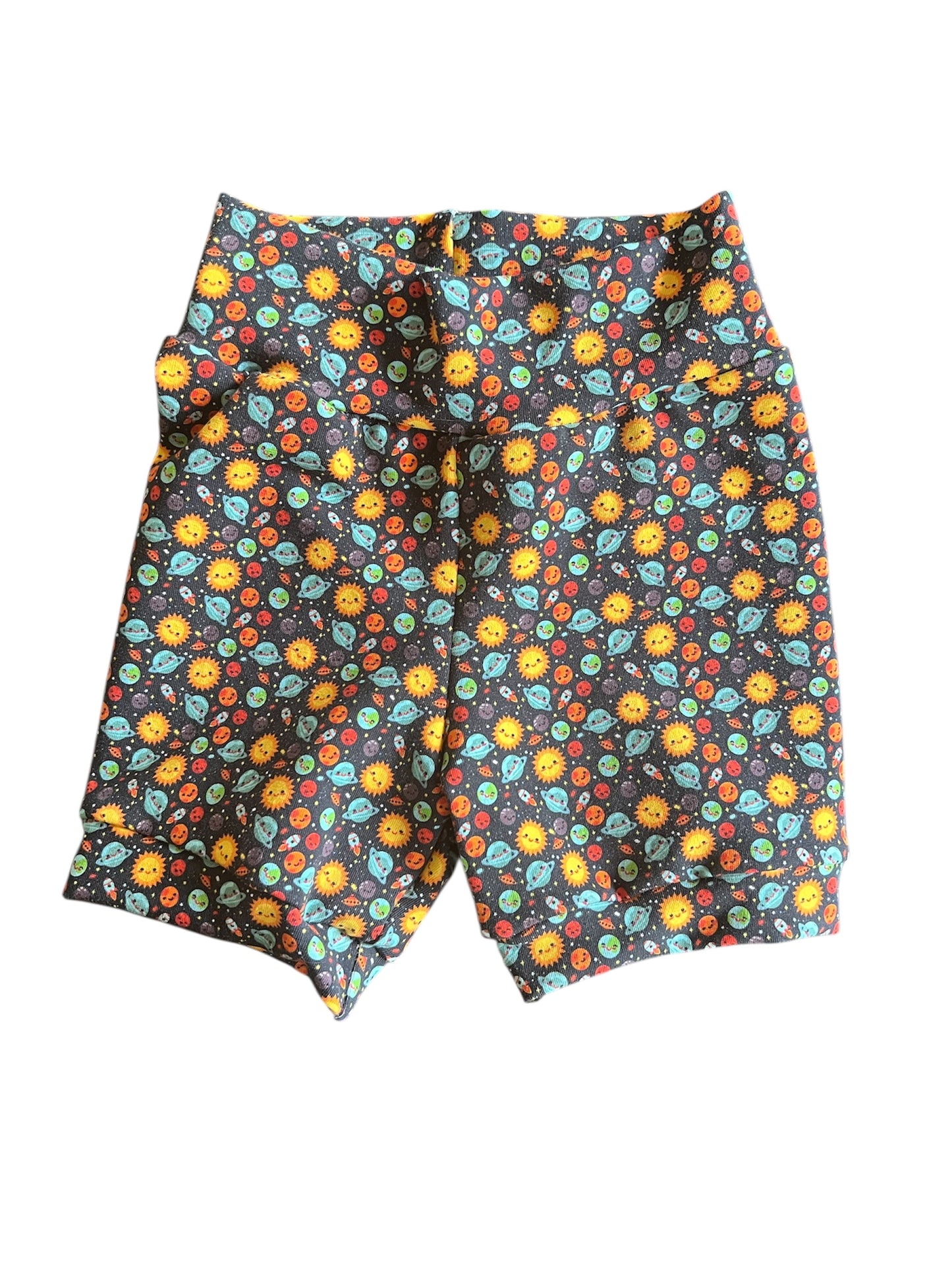Tiny Happy Planets 3-12m Shorts grow with me