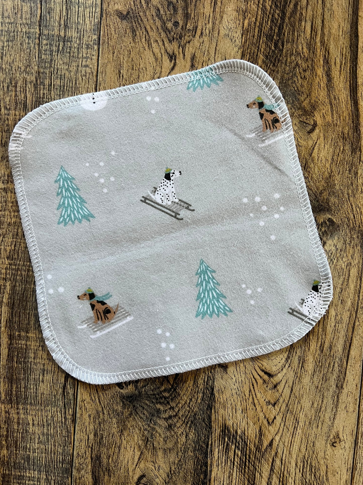 Sledding Dogs 2ply flannel cloth wipes