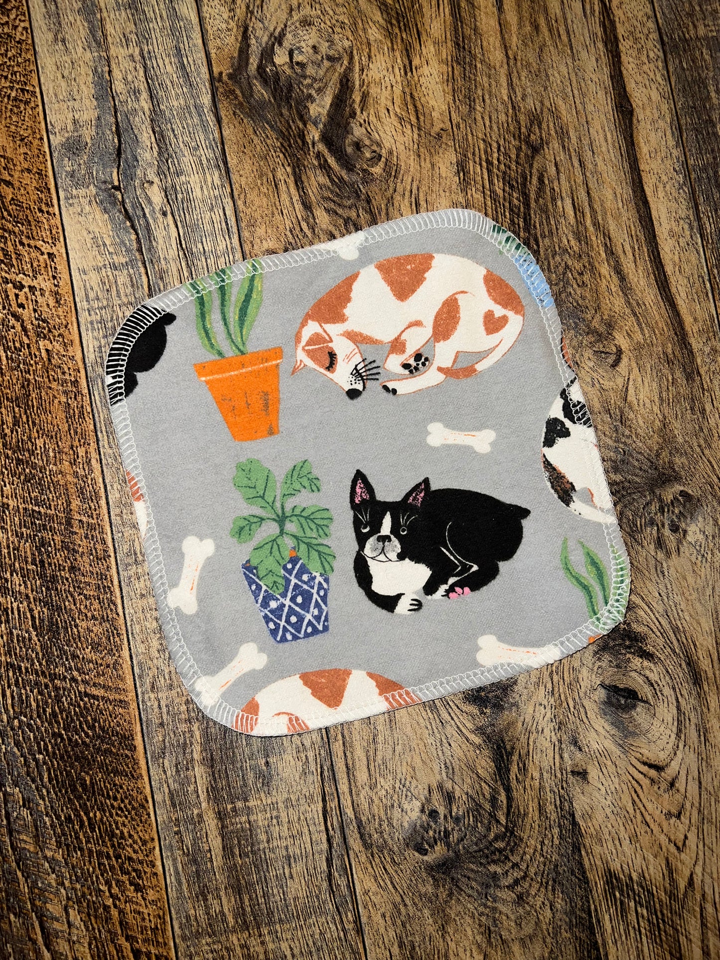 Dogs & Plants 2ply flannel cloth wipe