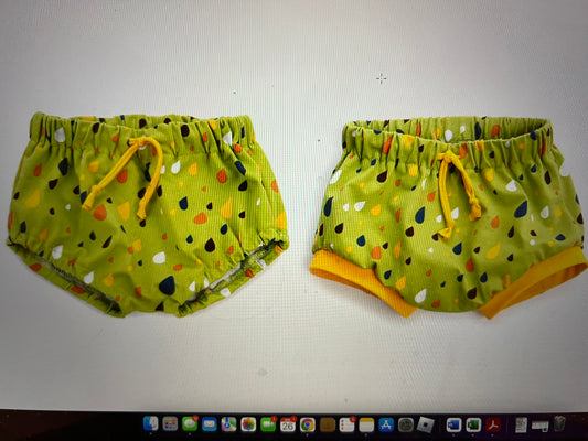 Custom Elastic Waist Bummies