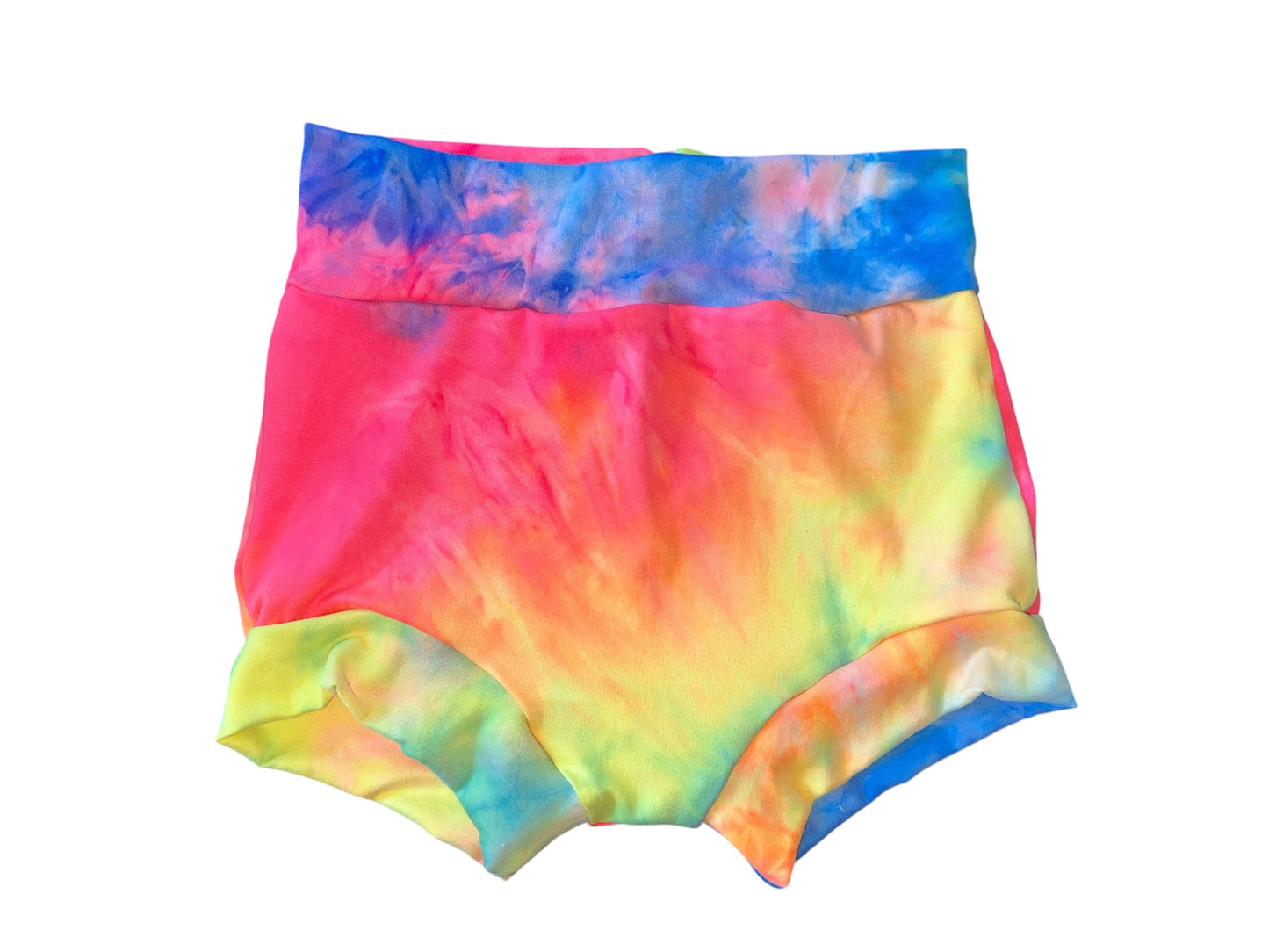 Rainbows Tie Dye 6/7 bummies