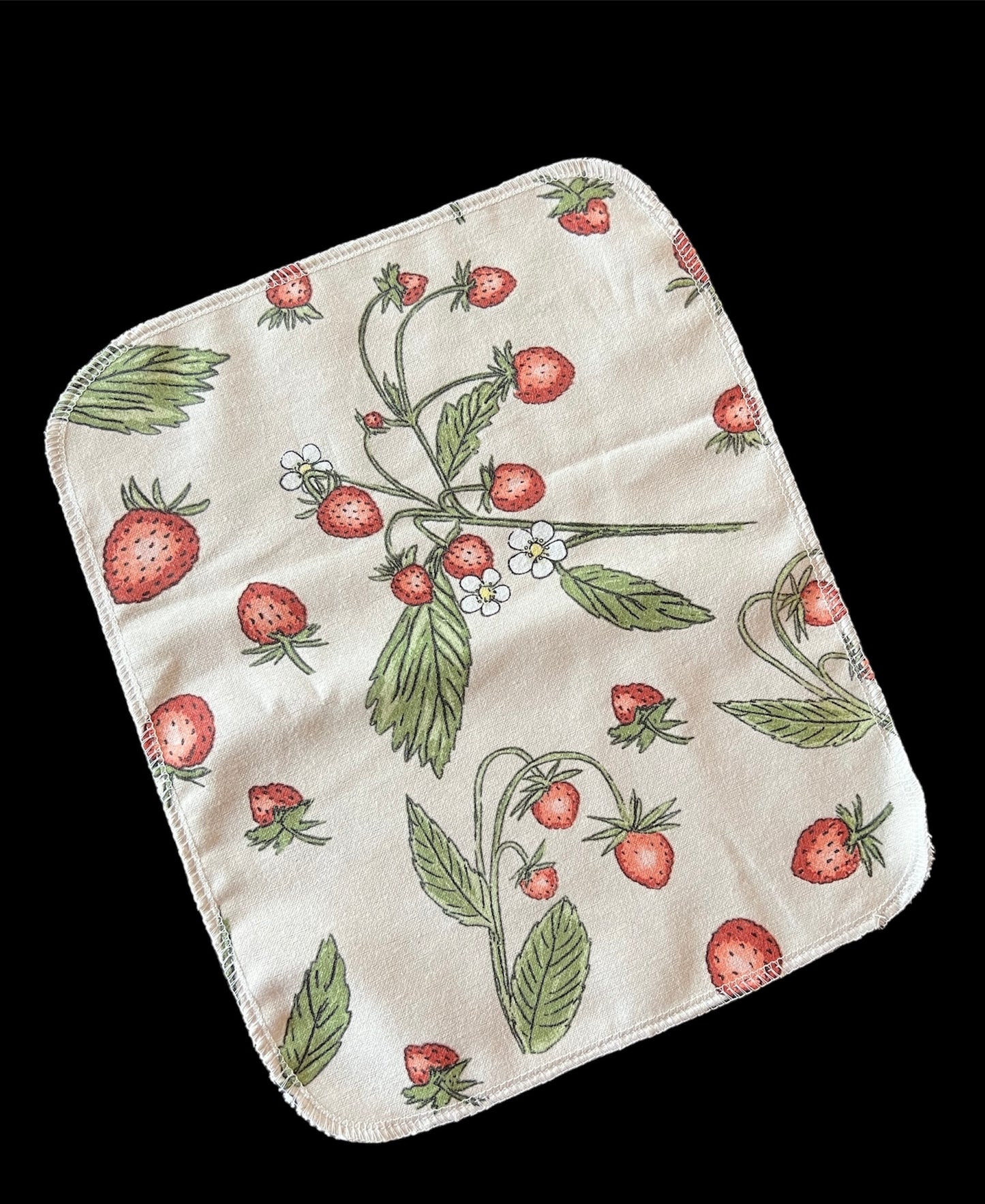 Strawberries 1ply flannel reusable paper towels