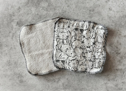 Sketched Kitty 2ply Terry flannel Washcloth
