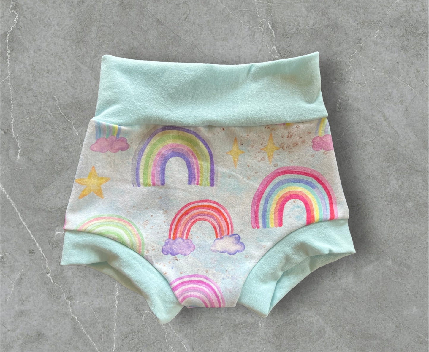 Pastel Rainbows 12-18m bummies