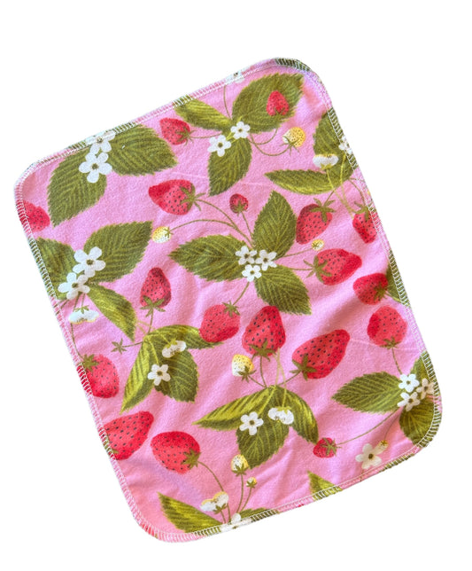 Strawberry Plants 1ply flannel reusable paper towels