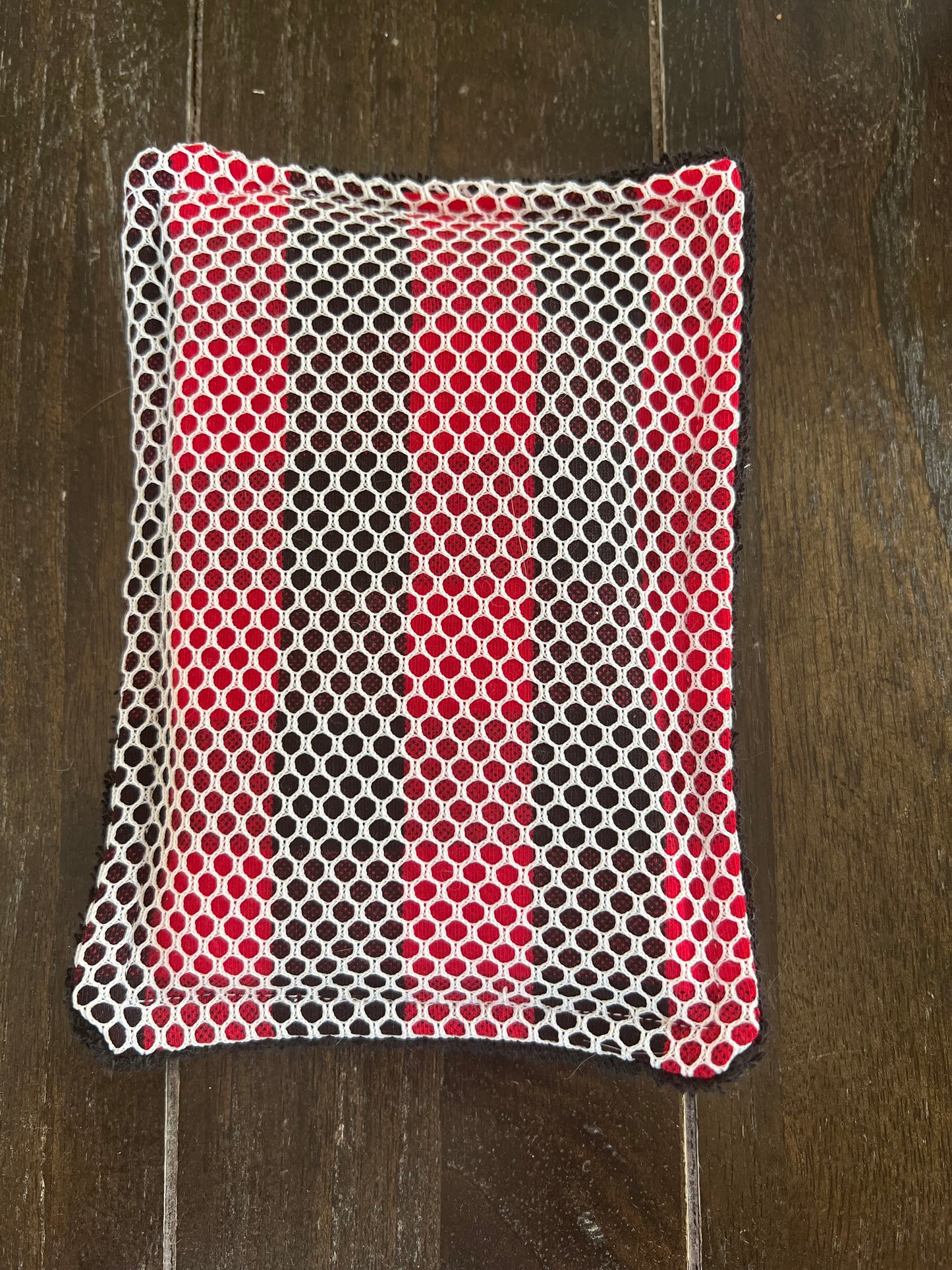 Buffalo Plaid reusable dish scrubber sponge