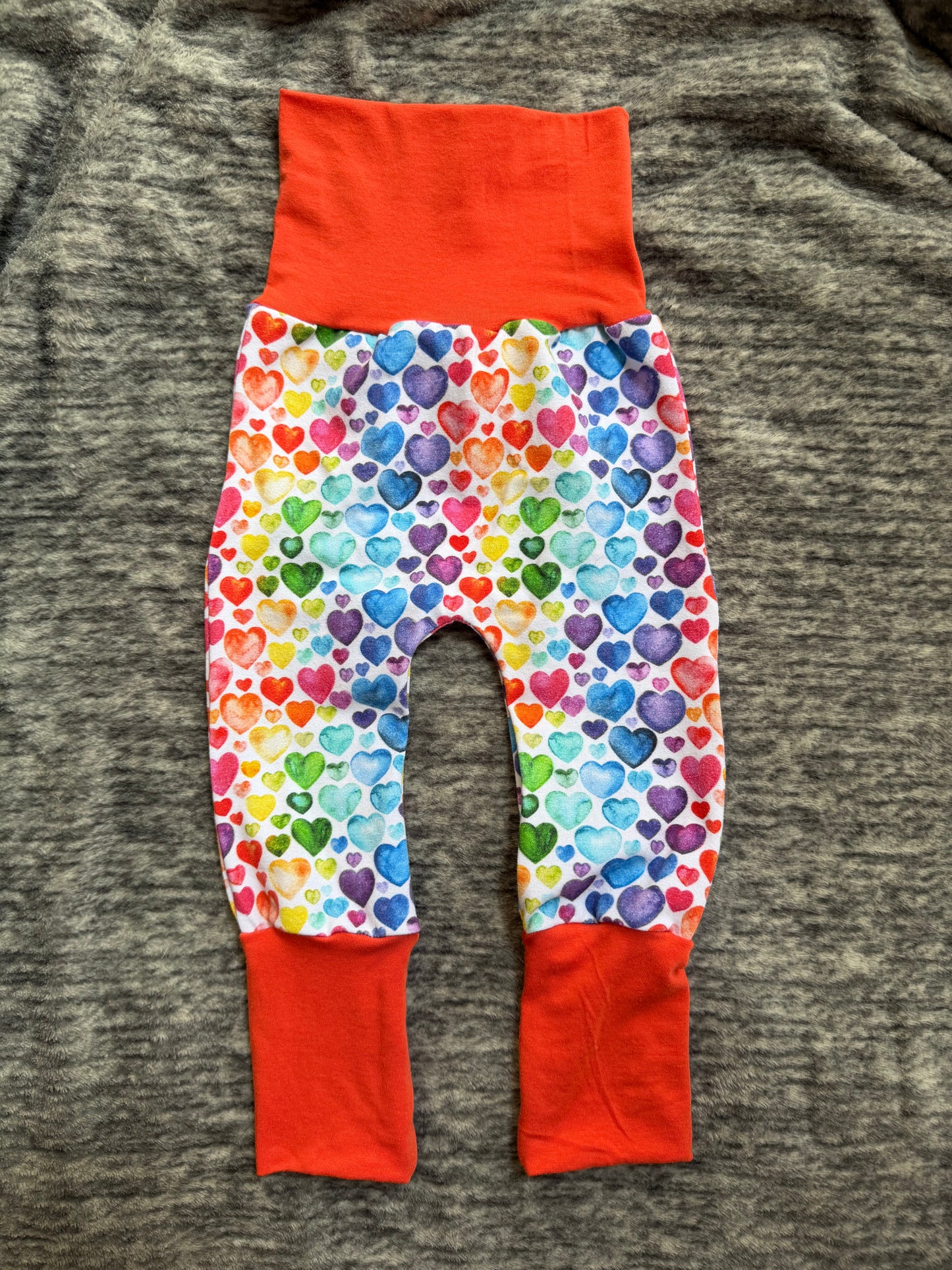 Rainbow Hearts Miniloones 3-12m grow with me pants