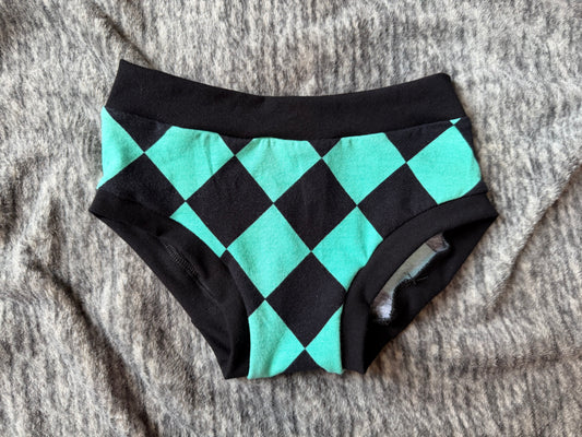 Diamond kids size 6 underwear