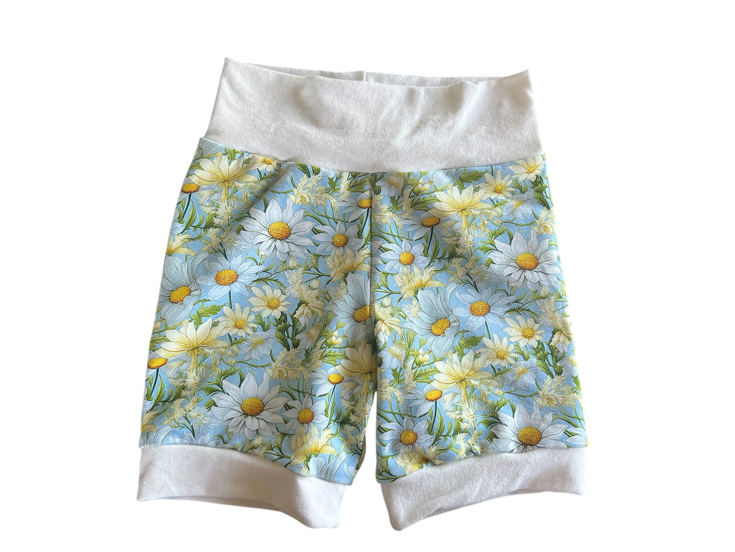Daisies  3-6yr  Shortie shorts (longer length)