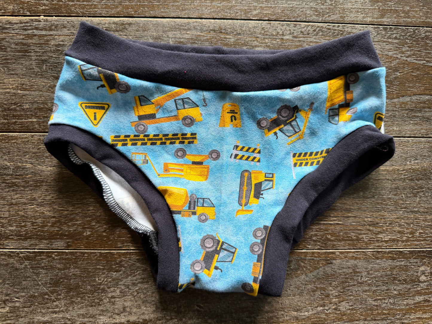 Construction Trucks kids size 7 underwear
