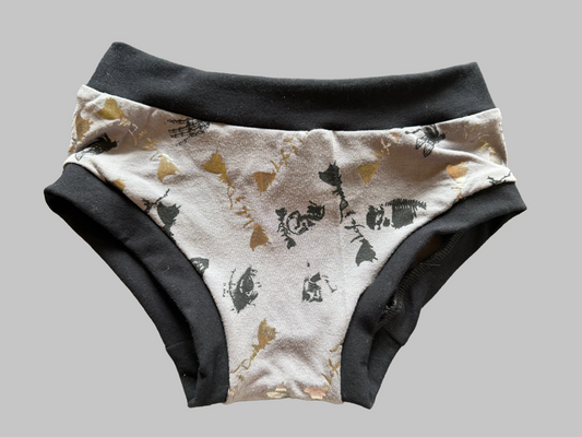 Skulls & Fairies  kids size 7 underwear