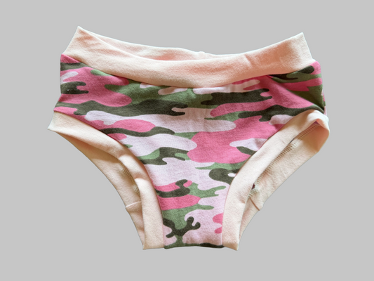 Pink Camo kids size 7 underwear