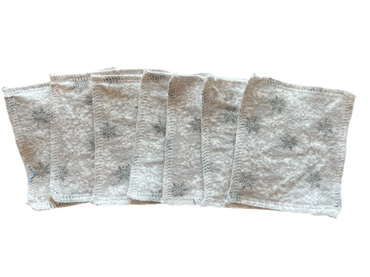 Set of 7 Snowflake  2ply flannel wipes / Face scrubbies