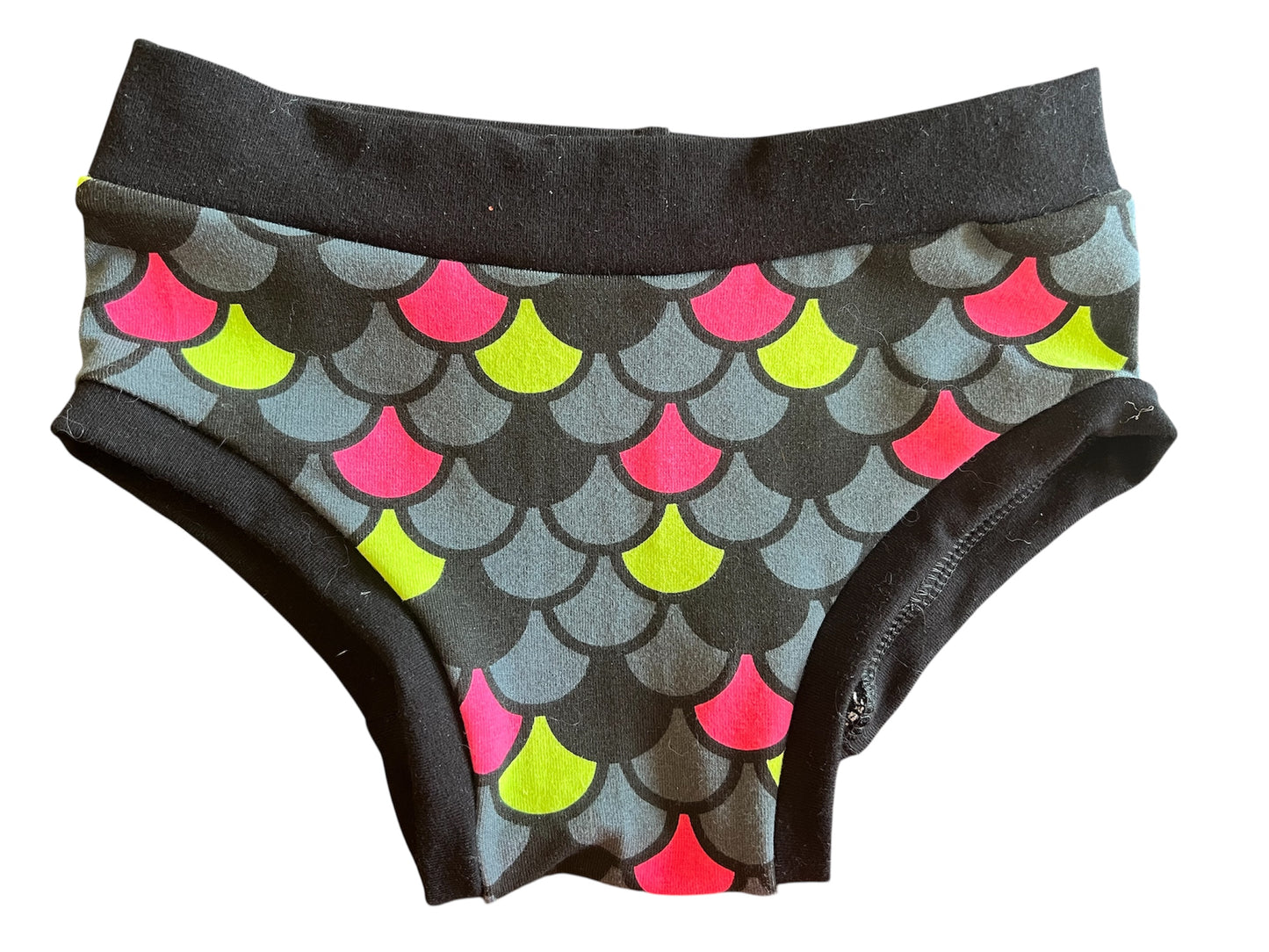 Dragon Scales kids size 5 underwear