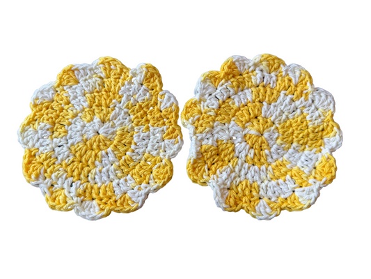 Yellow & White Flower Mug Rug Set