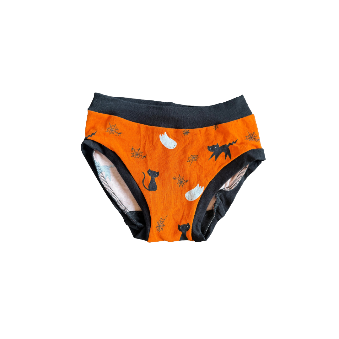 Halloween Toss kids size 7 underwear