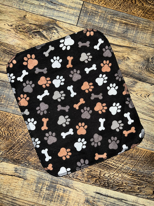 Paw Print 1ply flannel reuseable paper towels