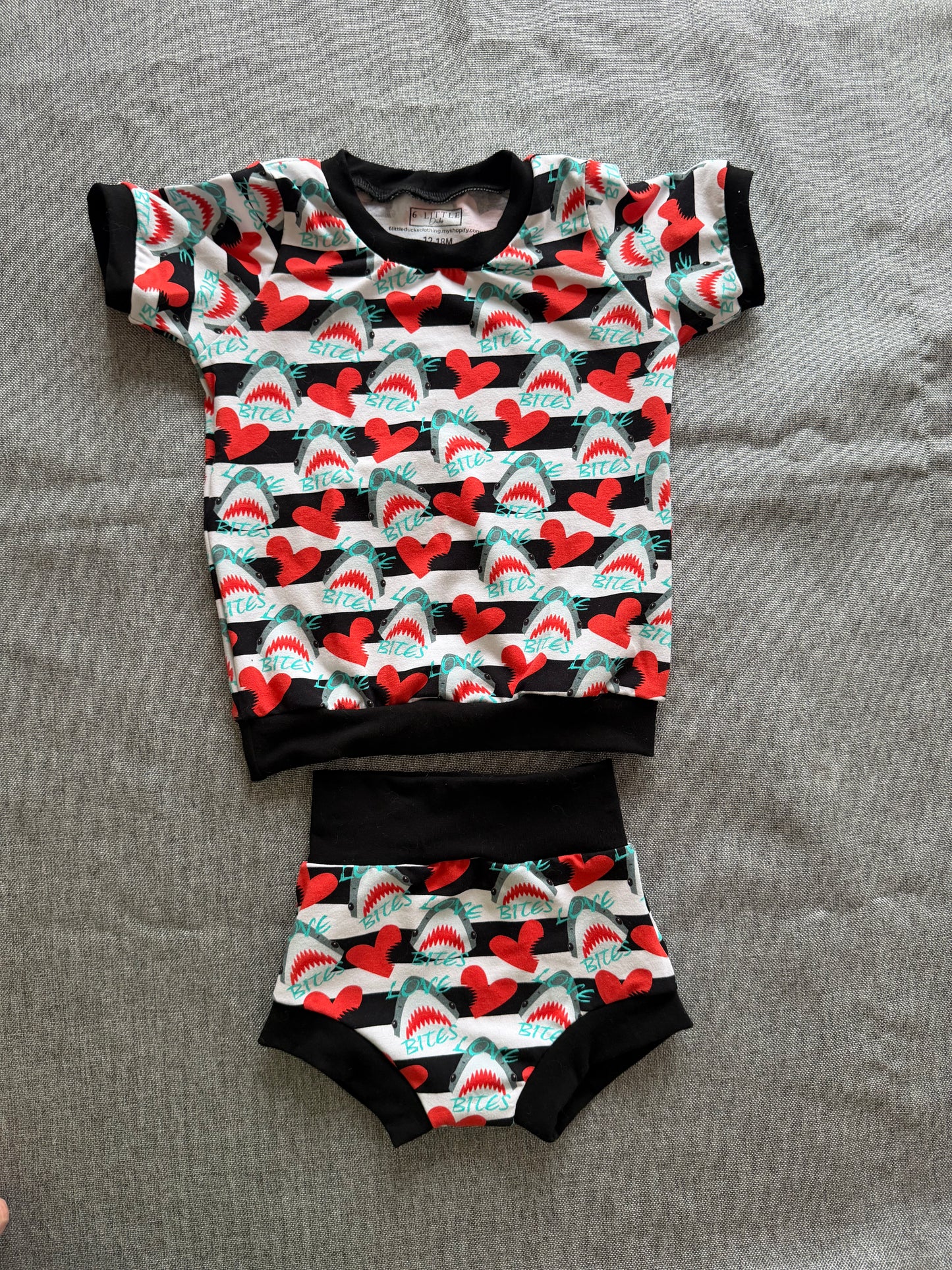 Love Bites Shark 12-18m Tshirt & Bummies Outfit ( flawed)