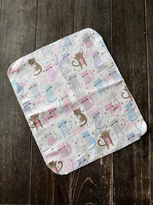 Pastel Kitty Cats 1ply flannel reusable paper towels