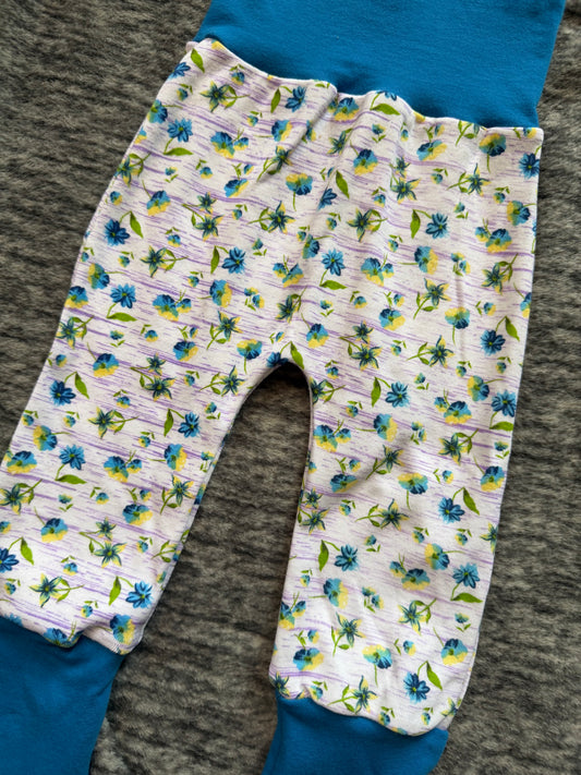 Tiny flowers Miniloones 3-12m grow with me pants