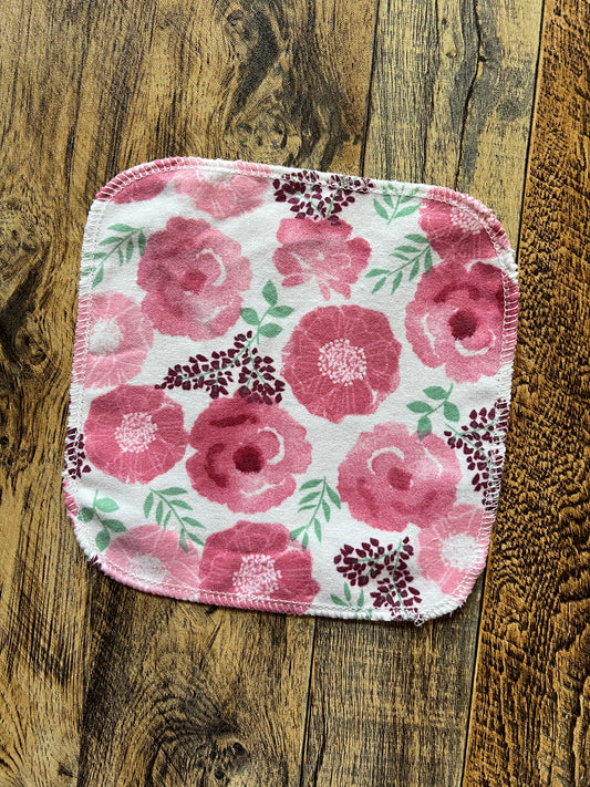 Paris Floral 1ply flannel cloth wipes